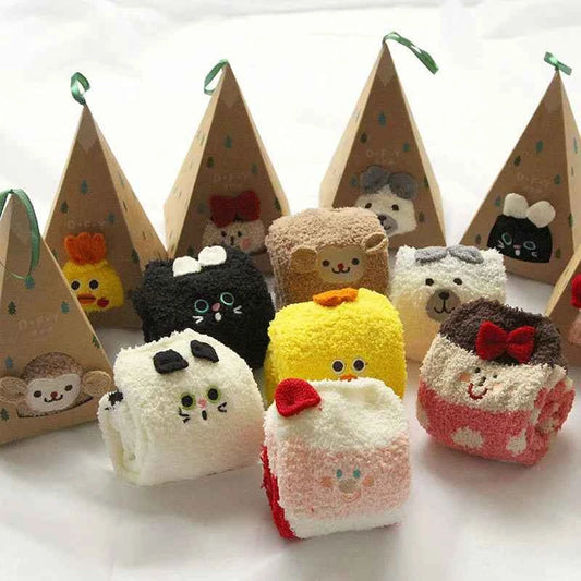 2021 New coral fleece gift box socks winter thick cartoon embroidery landing Christma socks Santa Claus warm socks