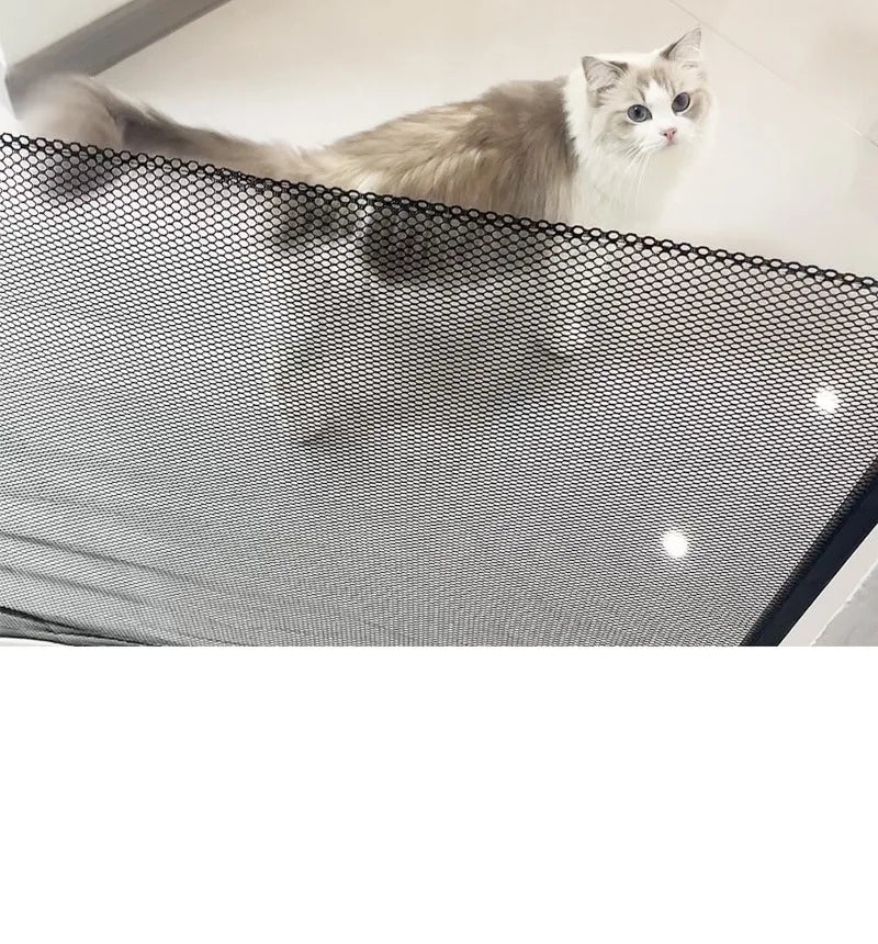 Pet Gate Fence Dog Cats Fence Indoor Automatic Retractable Stairway Aisle Isolation Mesh No Punch Safety Net Fence