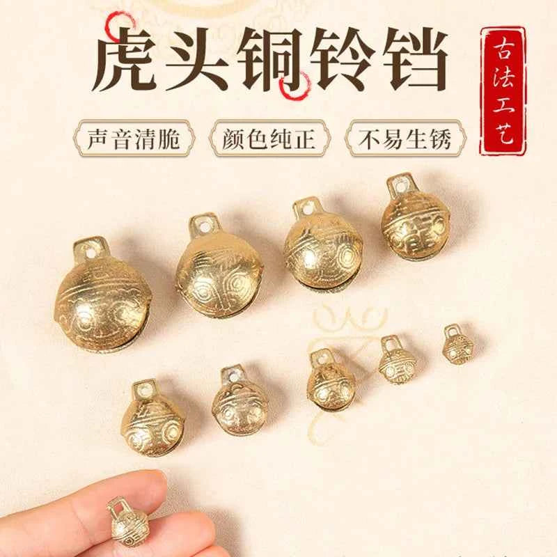 1pcs Bell Pet Tiger Head Copper Bell Dog Bell Cat Dog Collar Necklace Pendant Handmade Material Charms