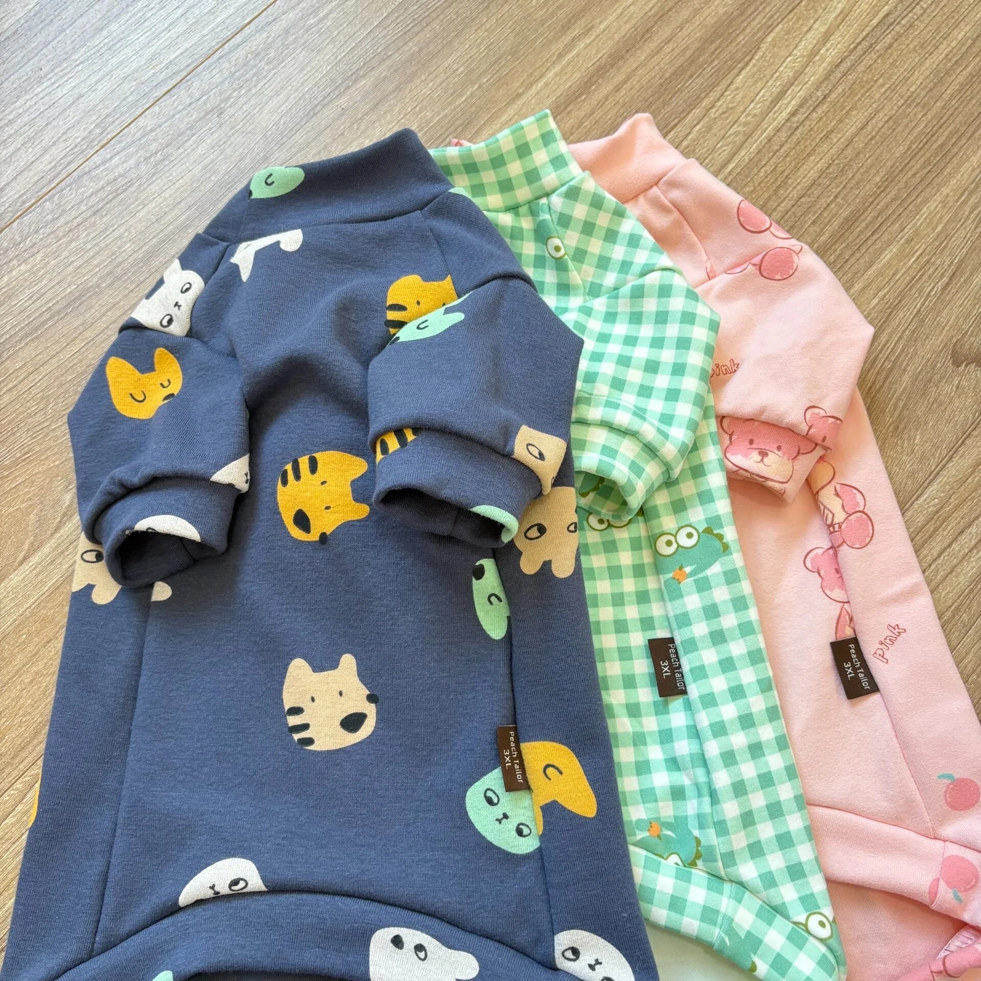 Soft Cotton Long Sleeves Shirt for Sphinx Cat Spring Autumn Cute Sweet Pink Green Coat for Cats Winter Sweatshirt for Devon Rex - Play Paws Toys