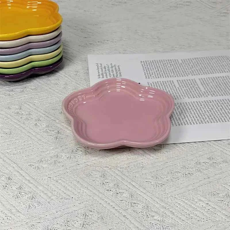 14cm Rainbow Plum Blossom Ceramic Dish Cat Feeding Flower Shaped Bowl Multi-purpose Bone Spitting Tray Dipping Sauce Plate