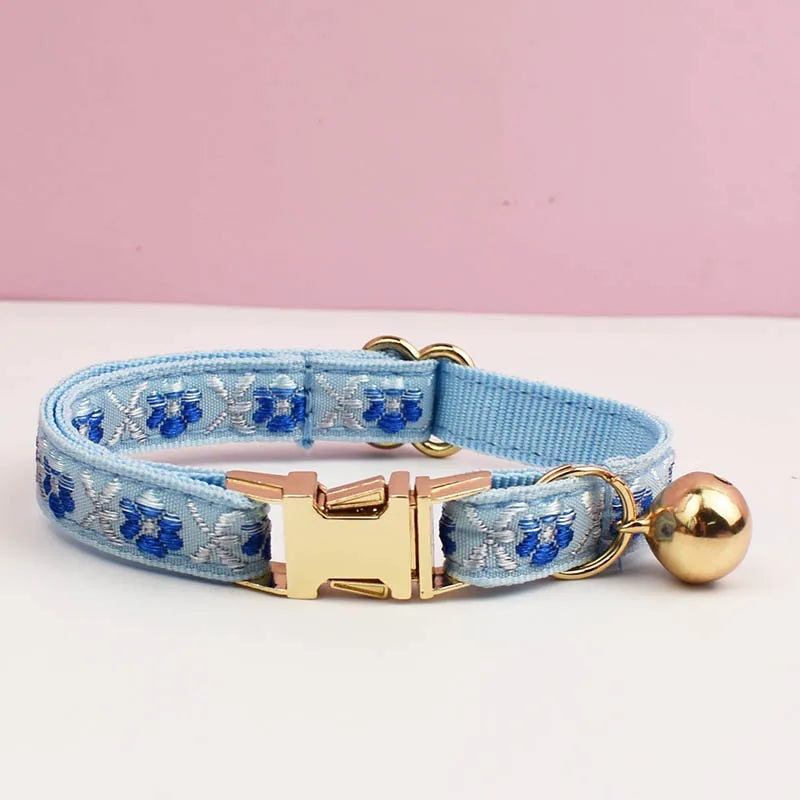 Adjustable Comfortable Cat Collar with Bell Personalized Pet Collar for Cats And Small Dogs metal hardware set cat collar