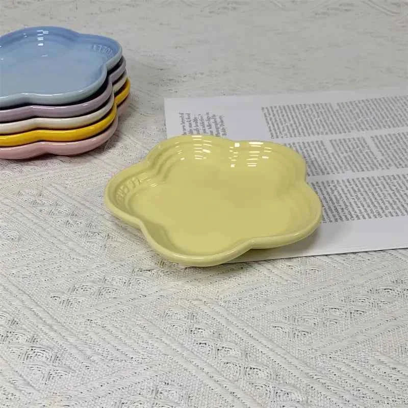 14cm Rainbow Plum Blossom Ceramic Dish Cat Feeding Flower Shaped Bowl Multi-purpose Bone Spitting Tray Dipping Sauce Plate