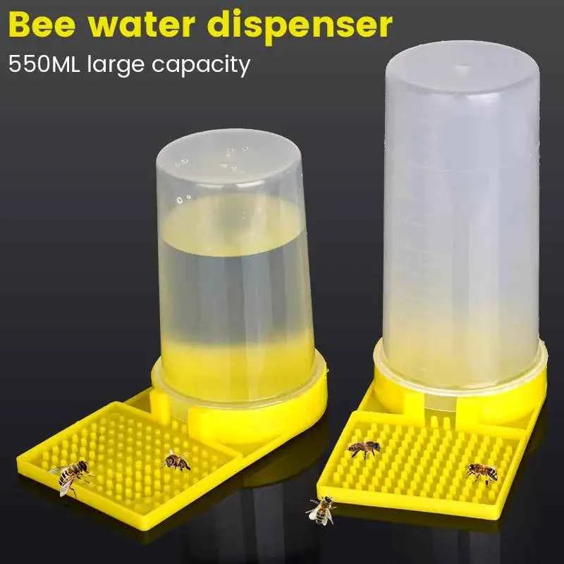 Bee Feeder High-Capacity Bee Waterer Bee Drinking Water Point Type Water Feeder Beekeeping Honey Bee Feeders Watering Tools