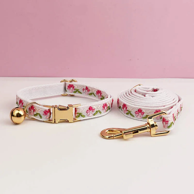 Adjustable Comfortable Cat Collar with Bell Personalized Pet Collar for Cats And Small Dogs metal hardware set cat collar