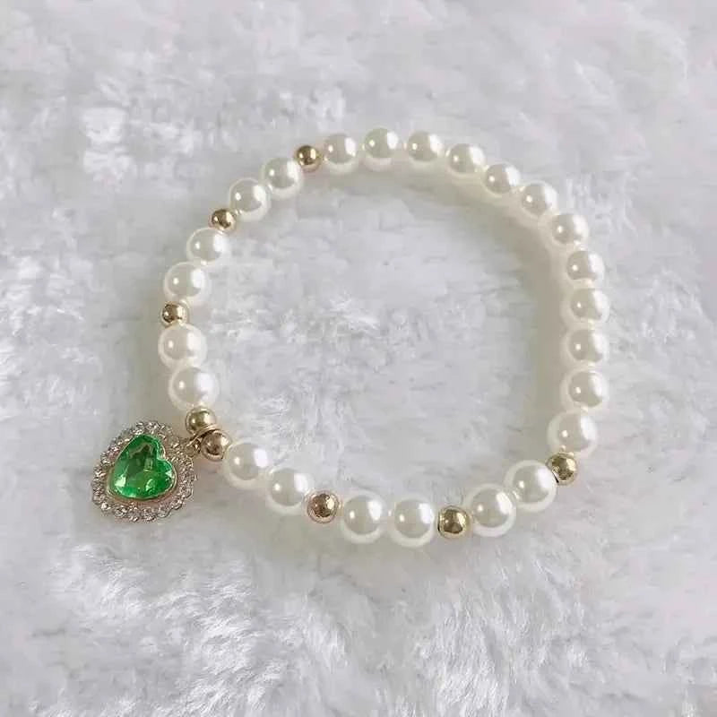 Fashion Pet Heart Pendant Necklace Adjustable Collar Fake Pearls for Dogs Cats Stylish and Comfortable Accessories Pet Supplies