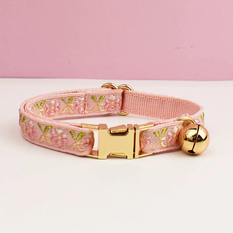 Adjustable Comfortable Cat Collar with Bell Personalized Pet Collar for Cats And Small Dogs metal hardware set cat collar