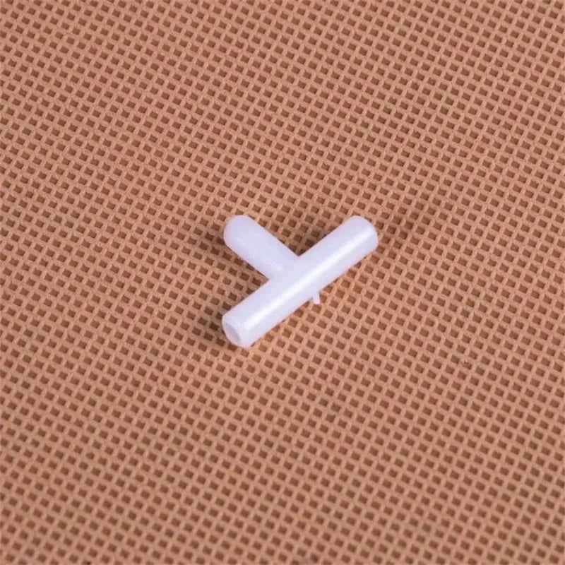 10PCS 4mm Plastic Tee's "T" 3-Way Fish Tank Acuarios Aquarium Air Pump Line Tubing Joints Connectors Air Pump Accessories