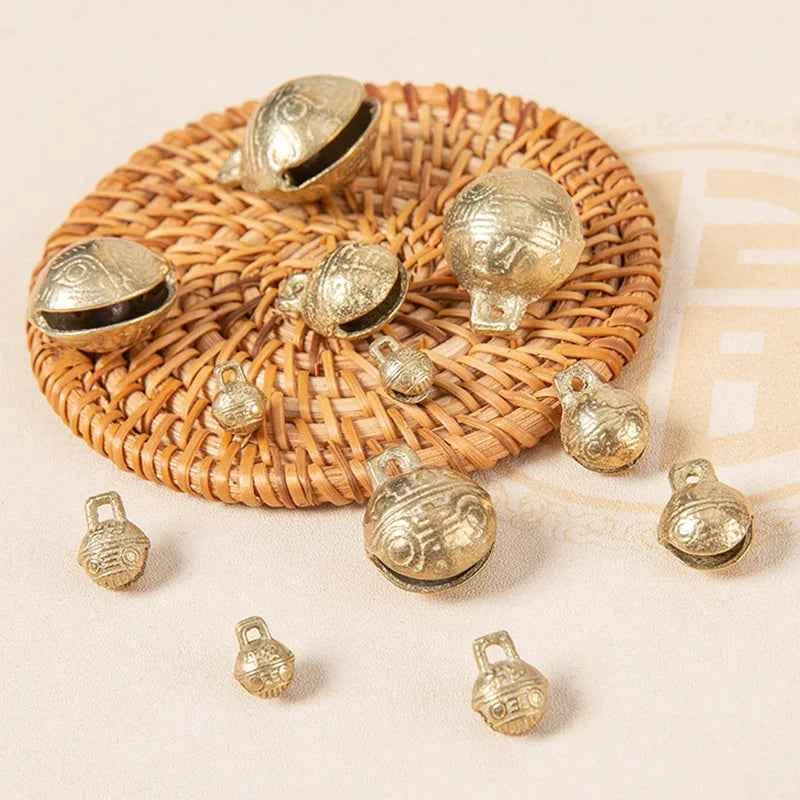 1pcs Bell Pet Tiger Head Copper Bell Dog Bell Cat Dog Collar Necklace Pendant Handmade Material Charms