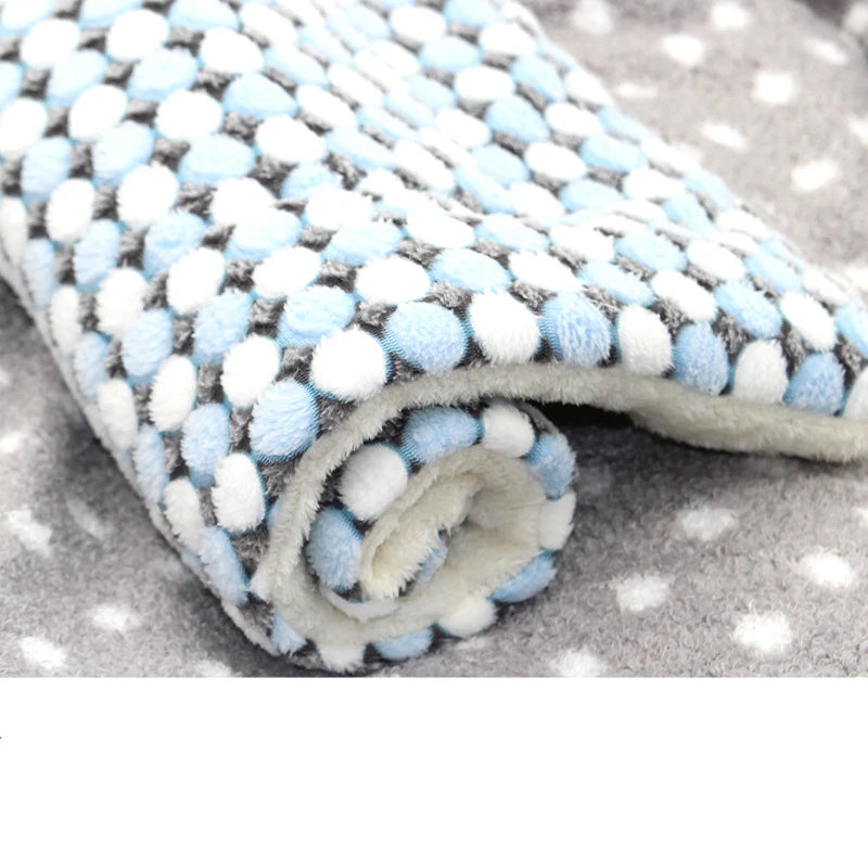 Large Size Flannel Dog Bed Thicken Cat Bed Sleeping Mat Dog Mat Blanket For Puppy Kitten Dog Bed Rug for Small Medium Large Dog - Play Paws Toys