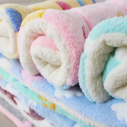 Thickened Pet Soft Fleece Pad Pet Blanket Bed Mat for Puppy Dog Cat Sofa Cushion Keep Warm Sleeping Cover Cushion Home Rug Kot - Play Paws Toys