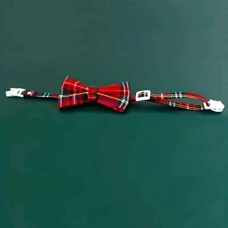 1pc Pet Breakaway Cat Collar Bow Tie and Bell Cute Plaid Christmas Red Elastic Adjustable Dog Collar With Sash Small Bell For Ca
