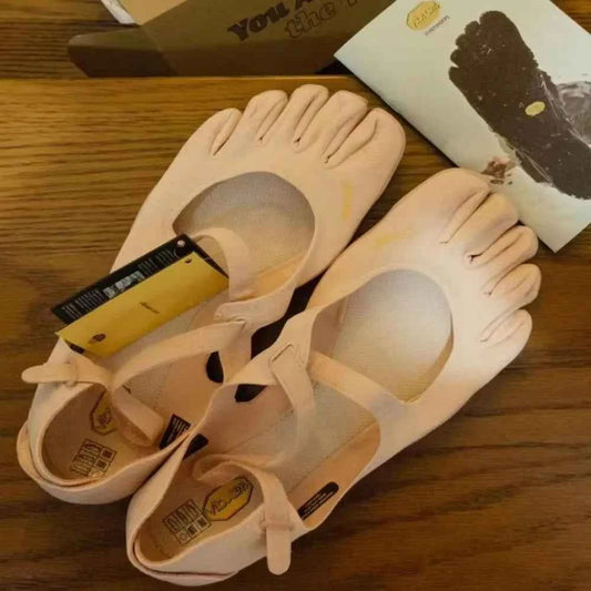 Lightweight, breathable, and quick-drying five-toed V-Soul sneakers are perfect for yoga, walking, and outdoor activities.