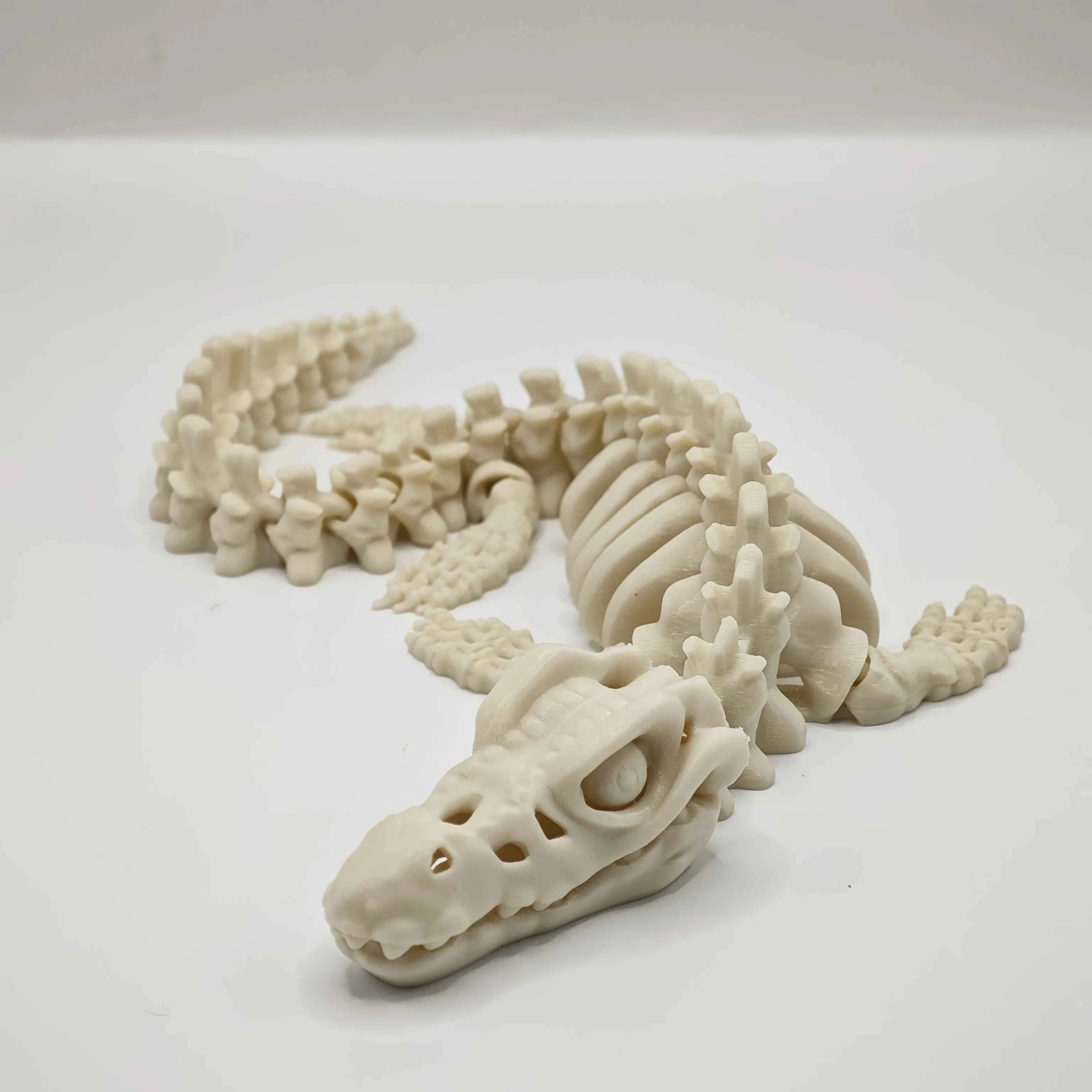 Realistic Mosasaurus Skeleton Aquarium Ornament, White Fins & Tail, Paleontology Gift for Collectors & Aquarium Enthusiasts