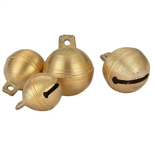 Vintage Brass Livestock Bell for Cattle Sheep & Horses - Loud Retro Copper Bell with Hammered Texture Durable Metal Design
