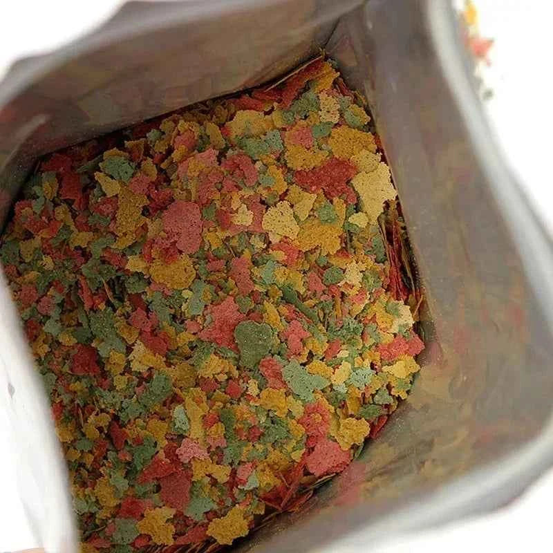 100g/packSmall Tropical Ornamental Fish Feed Aquarium Fish Thin Slice Feed Fish Feed Seedling Growth Food Family Fishing Tools