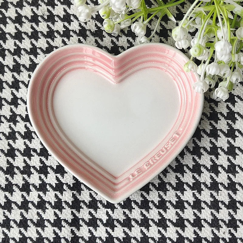 Ceramic Cat Bowl Extra Heart-Shaped Wide Anti Vomiting Stress Free Design12cm Durable Ceramic Pet Bowl for Small Cats Dogs