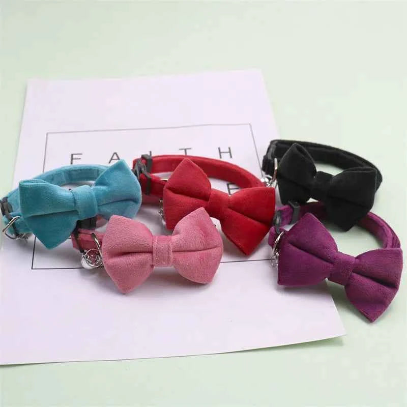 Velvet Cat Collar Solid Color Bowknot Puppy Chihuahua Collars with Bell Adjustable Safety Buckle Cats Bow Tie Pets Accessories