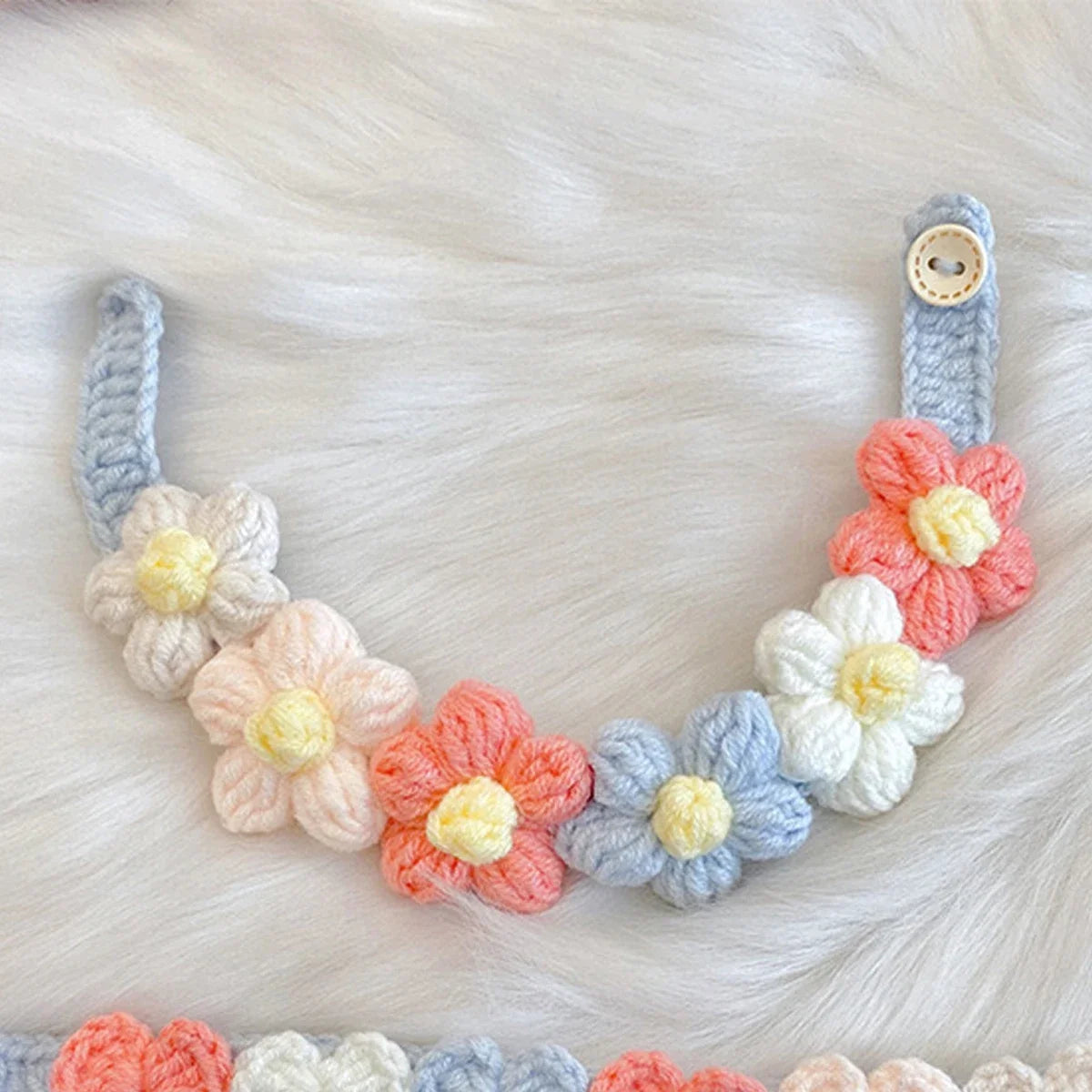 Cute Ins Style Cat Dog Knitted Collar Crochet Flowers Collar Pet Drool Scarf Bib Pet Necklace Accessories Pure Hand Knitting