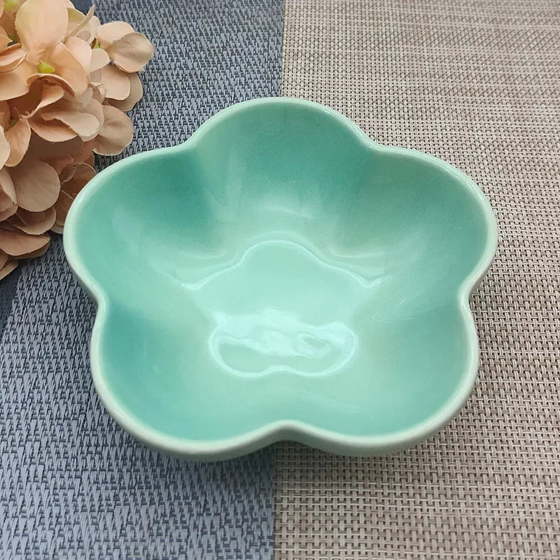 Ceramic Extra Wide Raised Cats Food Bowl,Elevated Pets Bowls Anti-Vomiting Cat Feeder Whisker Stress-Free Cat Feeder Bowls 5.1''