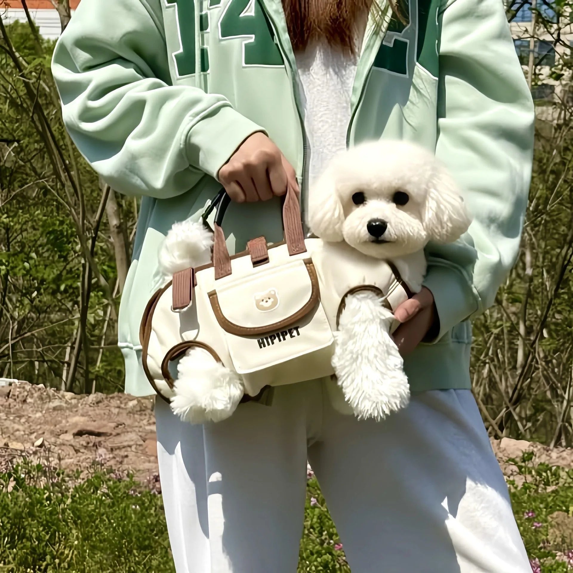 Portable and breathable pet backpacks for cats and dogs, suitable for outdoor use, with leash, can be carried by hand or slung - Play Paws Toys