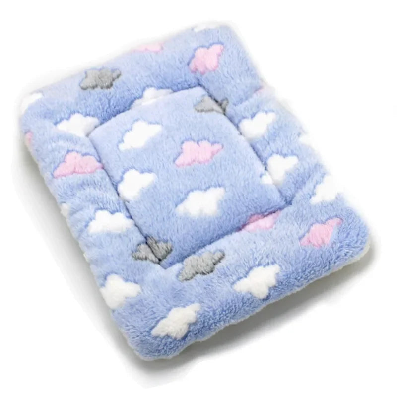 Thickened Pet Soft Fleece Pad Pet Blanket Bed Mat for Puppy Dog Cat Sofa Cushion Keep Warm Sleeping Cover Cushion Home Rug Kot - Play Paws Toys