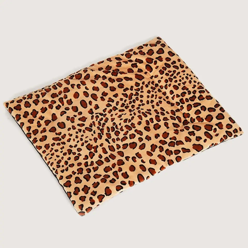 Pet Heating Pad Electric Blanket Dog And Cat Bed Mat Warming USB Blanket Washable Pad Warmer Soft Plush Winter Cat Puppy - Play Paws Toys