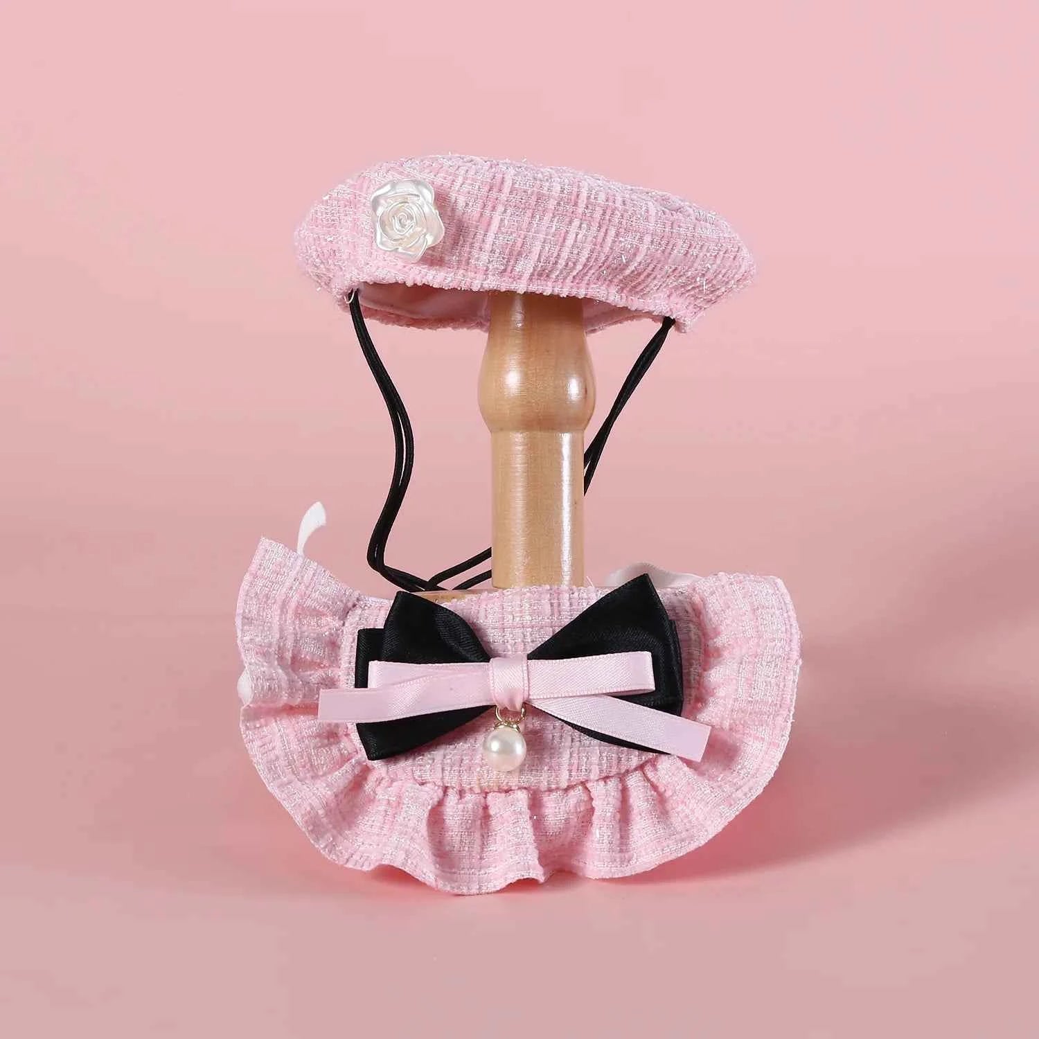 1pc Elegant Pet Princess Outfit Set - Chic Beret, Pearl Bow & Floral Bib for Cats and Small Dogs