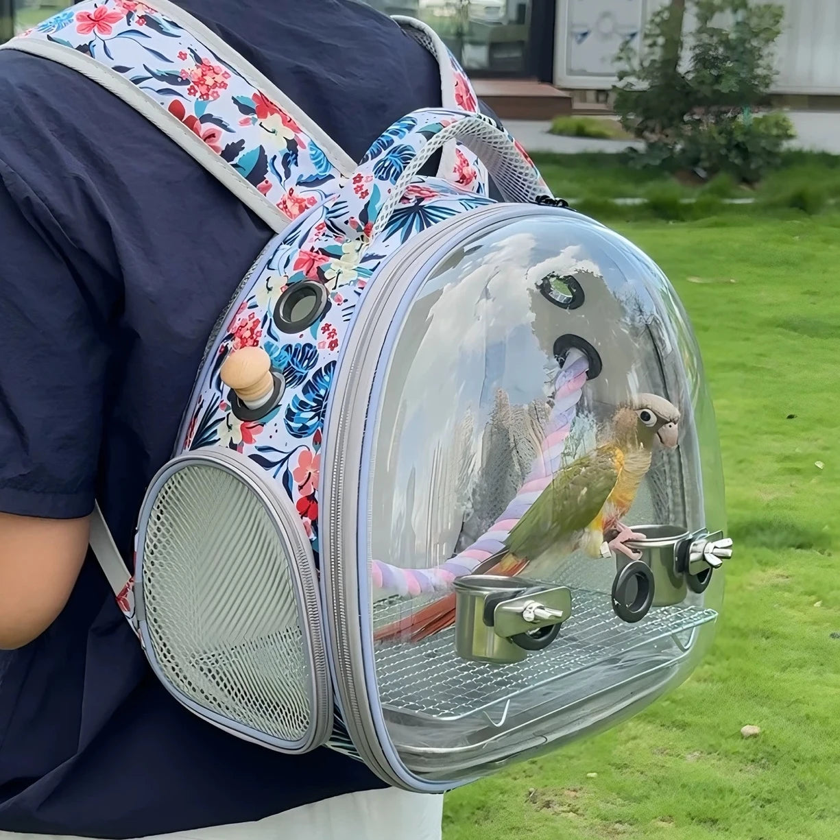 Bird Carrier Travel Bag Bird Backpack for Birds Parrots Small Pet Acrylic Bubble Portable Bird Cage Outdoor Travel Hiking