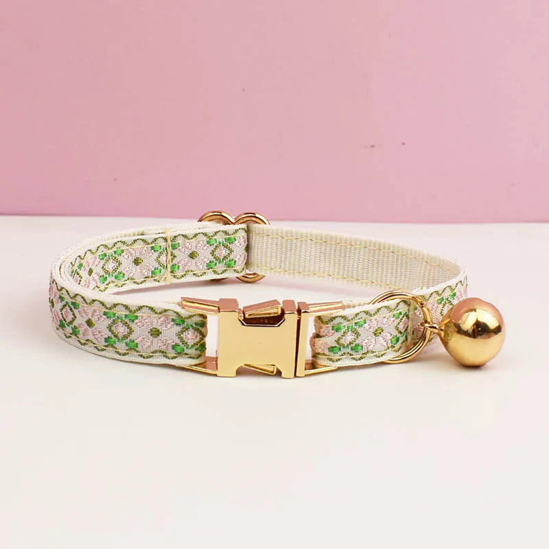 Adjustable Comfortable Cat Collar with Bell Personalized Pet Collar for Cats And Small Dogs metal hardware set cat collar