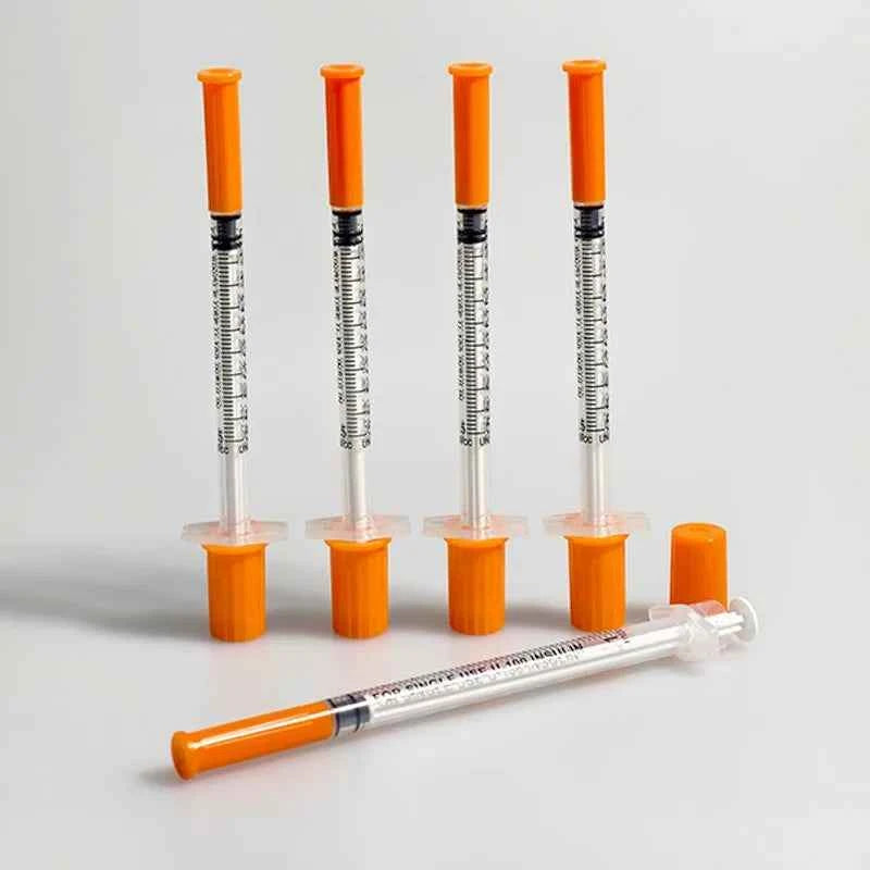 40/80PCS 0.3-1ML Disposable Plastic Veterinary Syringe Sterile Insulin Syringe with Orange Cap Needles for Pet Farm Animal Use