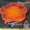 5.5'' Cat Feeding Flower Shaped Ceramic Disc Extra Wide Raised Cats Food Bowl  Anti-vomiting Cat Feeder Pet Delicate Tableware