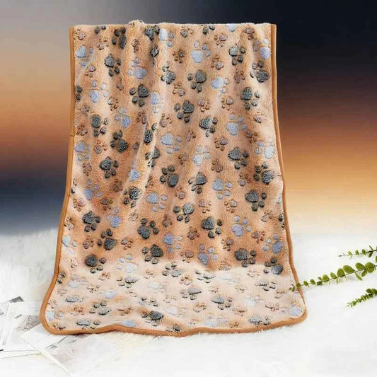 Soft Fluffy High Quality Pet Blanket Flannel Dog Sleep Blanket Paw Print Pattern Hamster Mat Warm Comfortable Cat Dog Blankets