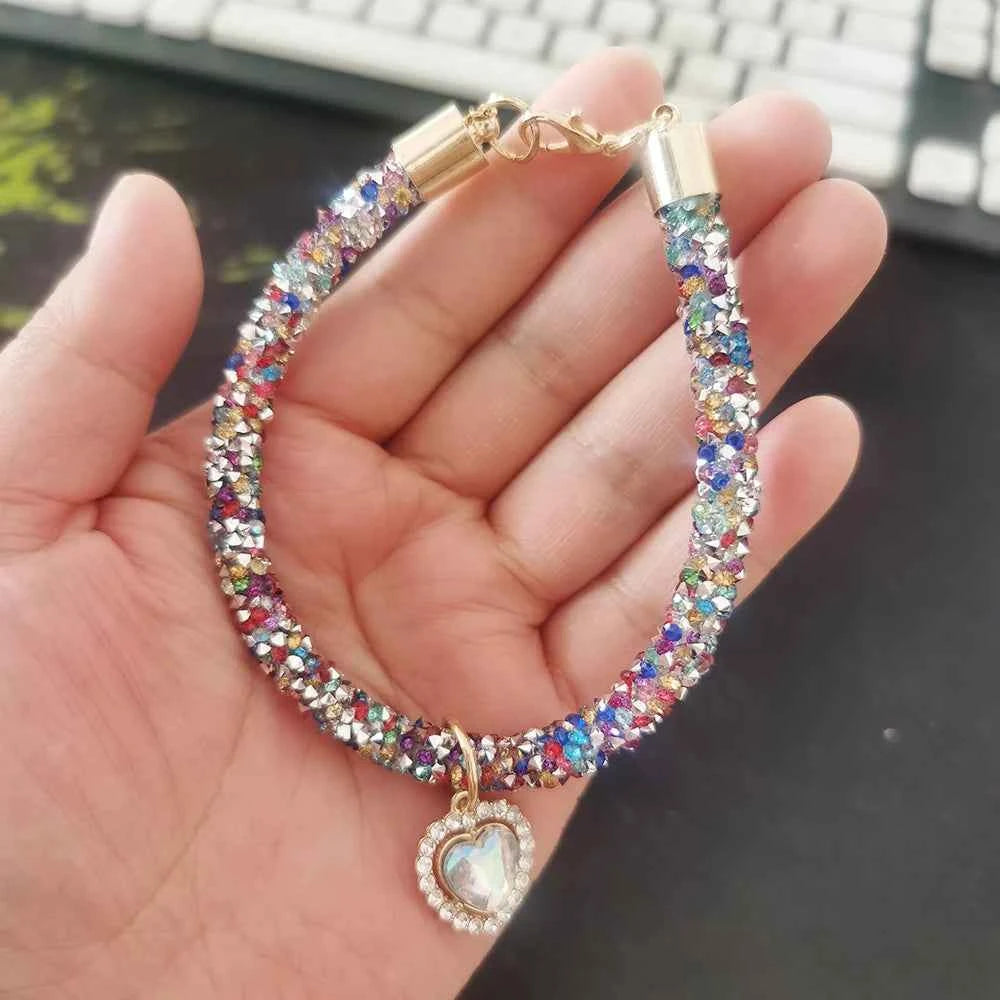 Adjustable Pet Necklace Cat Dog Collar with Diamond Zircon Heart Pendant Jewelry Luxury Metal Puppy Collars Dog Accessories