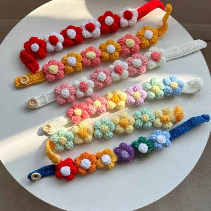 Pet Handmade Three-dimensional Yarn Flower Collar Cute Scarf Decorative Accessories Dog Cat Cute