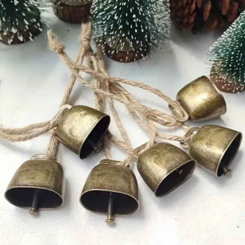 Hot Sale Cow And Sheep Bells Pet Copper Bells Christmas Decoration Jingle Bells With Hemp Rope Loud Bells Xmas Hanging Ornament