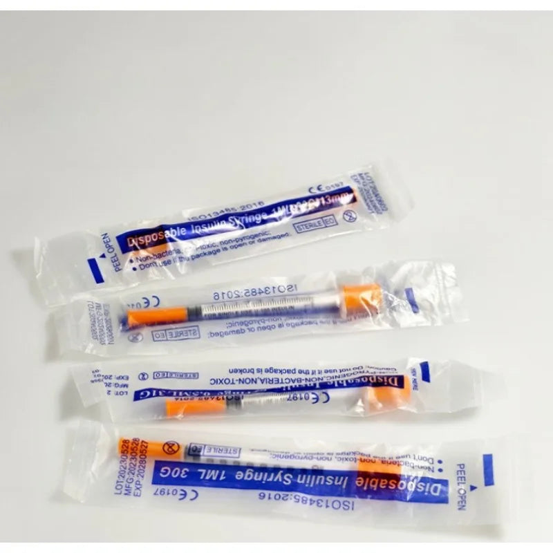 40/80PCS 0.3-1ML Disposable Plastic Veterinary Syringe Sterile Insulin Syringe with Orange Cap Needles for Pet Farm Animal Use
