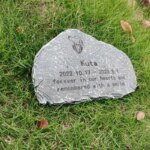 Customized Pet gravestone Memorial Stone Outdoor Dog Grave Marker Cat Garden Tombstone Headstone Remembrance Pet Loss Gift - Image 3
