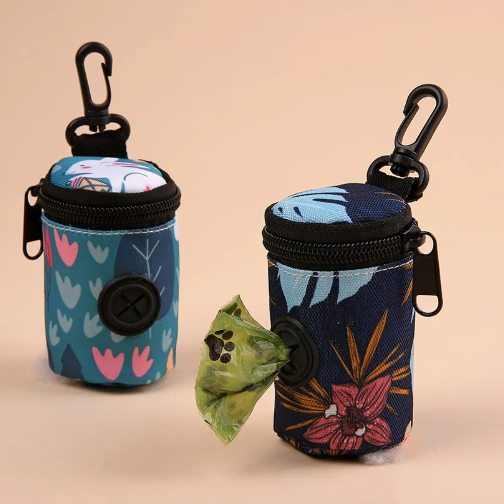 Hangable Dog Poop Bag Dispenser Zipper Dogs Walking Accessory Waste Bag Holder Portable Cute Garbage Bags Organizer Pet Supplies Hangable Dog Poop Bag Dispenser Zipper Dogs Walking Accessory Waste Bag Holder Portable Cute Garbage Bags Organizer Pet Supplies