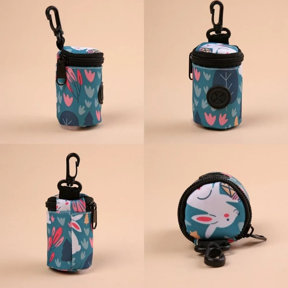 Hangable Dog Poop Bag Dispenser Zipper Dogs Walking Accessory Waste Bag Holder Portable Cute Garbage Bags Organizer Pet Supplies Hangable Dog Poop Bag Dispenser Zipper Dogs Walking Accessory Waste Bag Holder Portable Cute Garbage Bags Organizer Pet Supplies