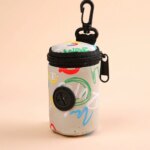 Hangable Dog Poop Bag Dispenser Zipper Dogs Walking Accessory Waste Bag Holder Portable Cute Garbage Bags Organizer Pet Supplies - Image 2