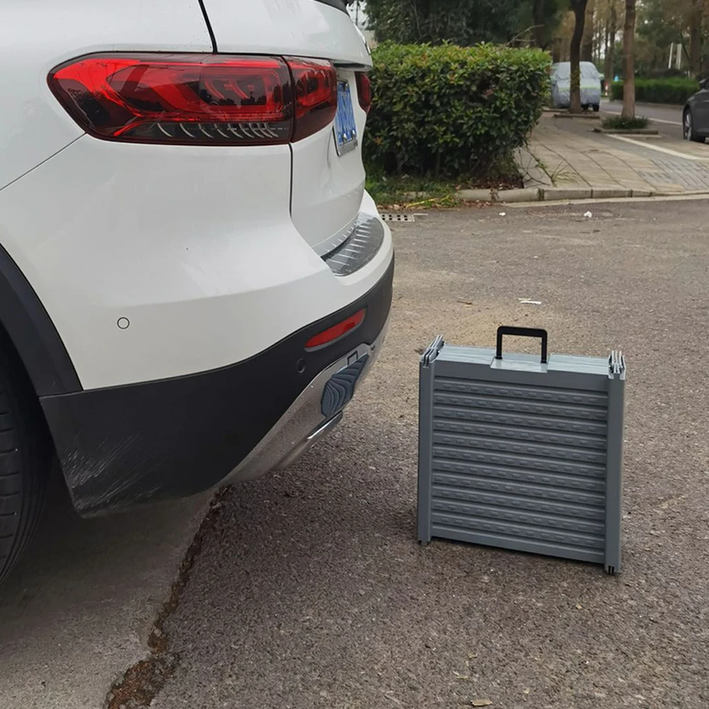 Folding Portable Dog Ramp Foldable Car Ramp for Dogs Non-Slip Rug Surface Pet Ramp Stairs for Medium & Large Dogs Get Into A Car