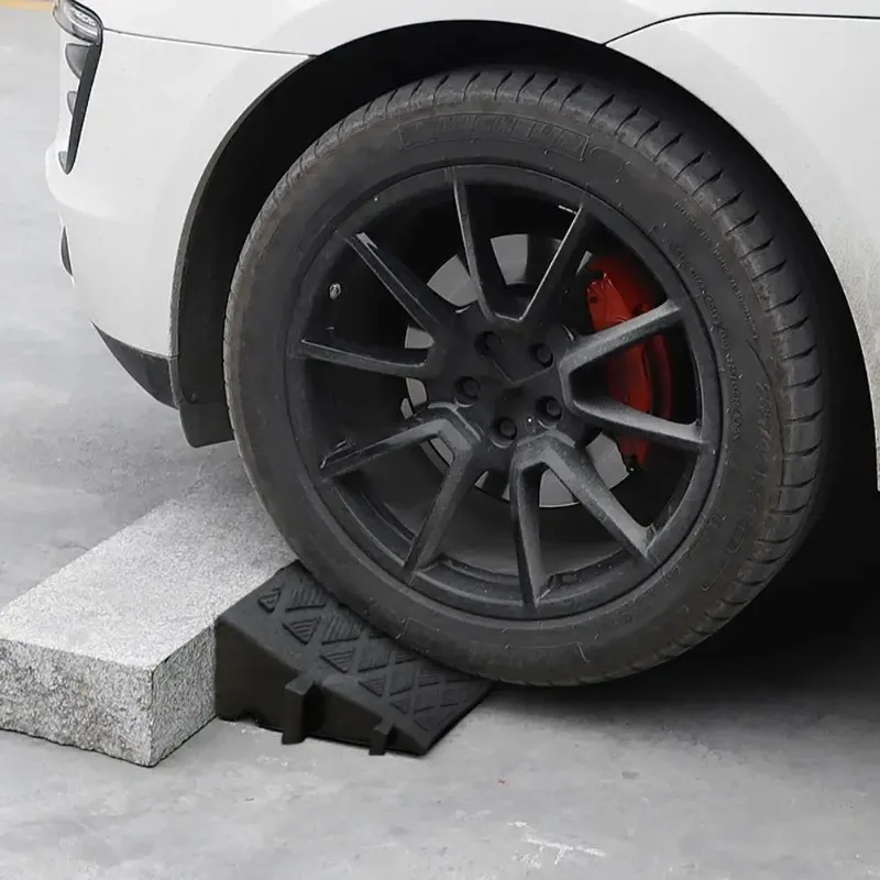 Car Driveway Ramp Kit 7/13cm Height Portable Anti-Slip Wheel Chock Heavy Duty Threshold Ramps for Vehicle Maintenance & Loading Car Driveway Ramp Kit 7/13cm Height Portable Anti-Slip Wheel Chock Heavy Duty Threshold Ramps for Vehicle Maintenance & Loading