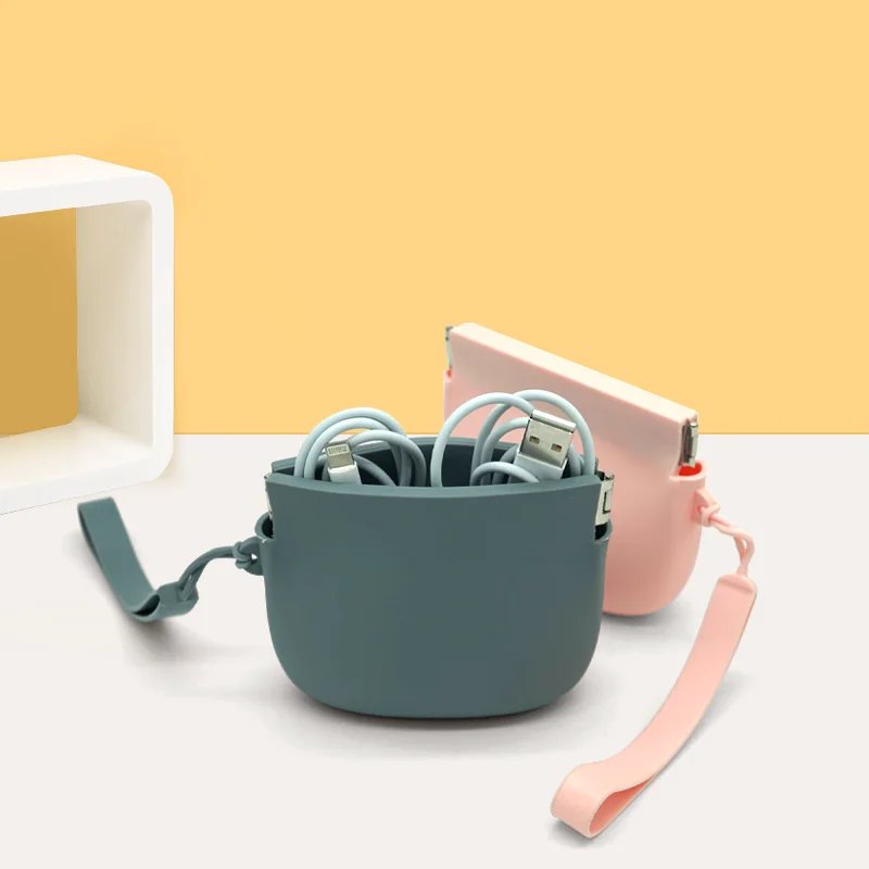 1pc Set Silicone Dog Treat Bag Easy-Open, Portable Snack Pouch for Training & Walking with Hinge Inside