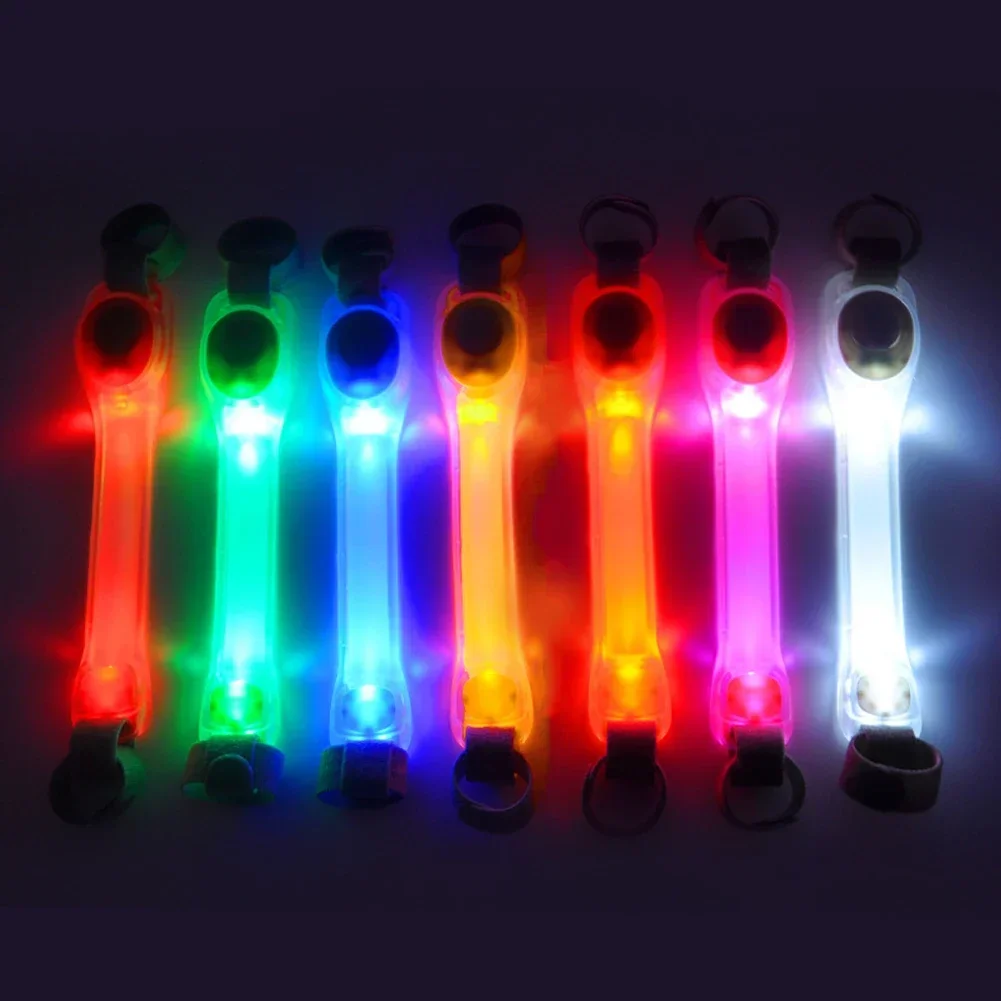 Waterproof Dog Anti-Lost Safety Glowing Collar,Multi-Color Pendants and Outdoor-Ready Flashing LED Light Strip, Night Visibility Waterproof Dog Anti-Lost Safety Glowing Collar,Multi-Color Pendants and Outdoor-Ready Flashing LED Light Strip, Night Visibility
