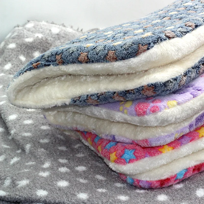 Large Size Flannel Dog Bed Thicken Cat Bed Sleeping Mat Dog Mat Blanket For Puppy Kitten Dog Bed Rug for Small Medium Large Dog