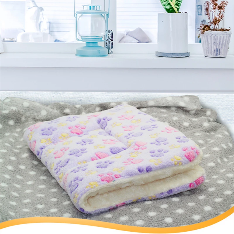 Large Size Flannel Dog Bed Thicken Cat Bed Sleeping Mat Dog Mat Blanket For Puppy Kitten Dog Bed Rug for Small Medium Large Dog