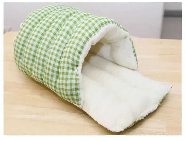Foldable Winter Pet Sleep Bed/Bag for Cats Dogs, Thickened Semi-Enclosed Design, Soft Indoor, Christmas/Warm in autumn /winter Foldable Winter Pet Sleep Bed/Bag for Cats Dogs, Thickened Semi-Enclosed Design, Soft Indoor, Christmas/Warm in autumn /winter