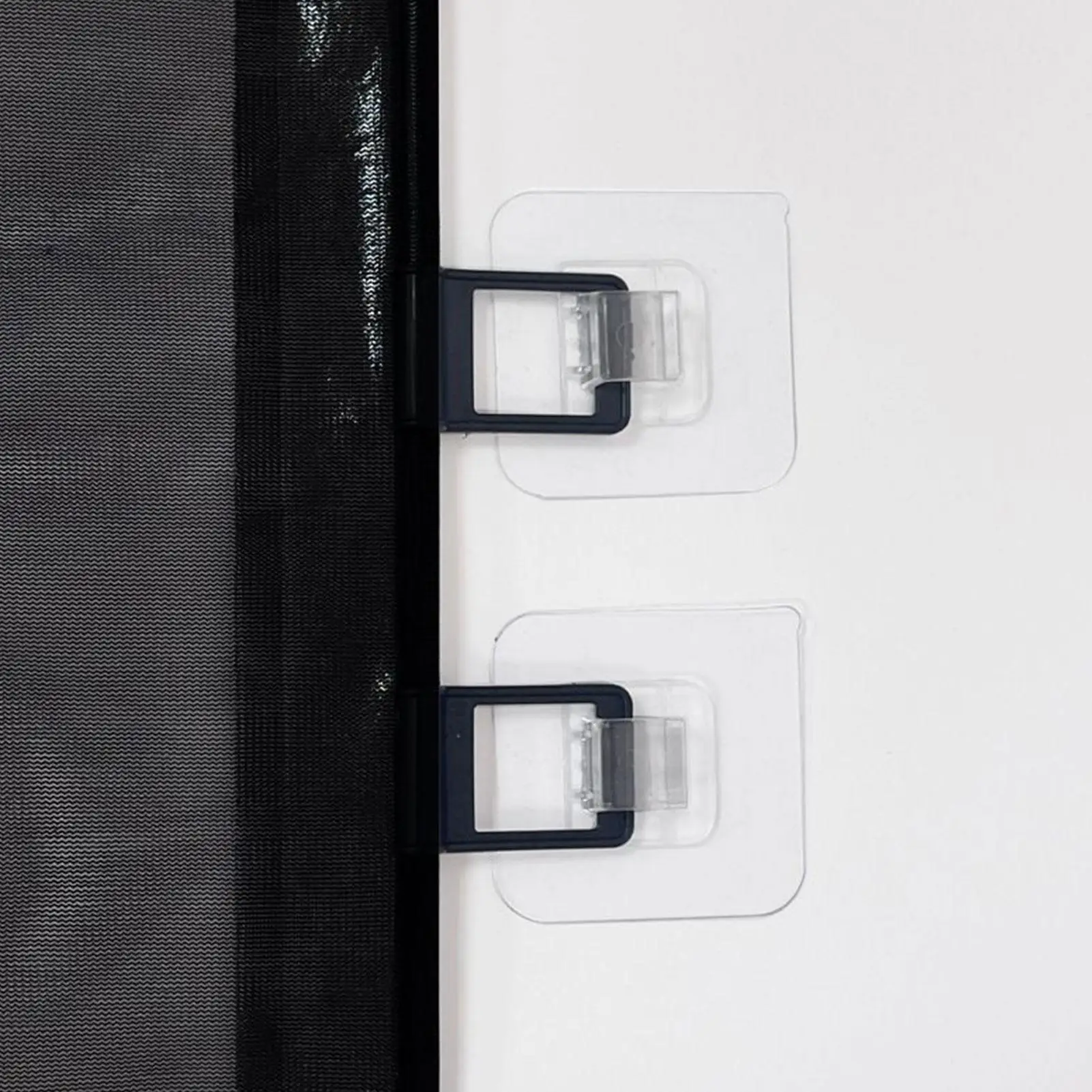 Retractable Pet Gate Dog Retractable Gate No-Drill Childproof Net Fence Cat Baffle for Indoor Staircase Patio Fireplace Deck