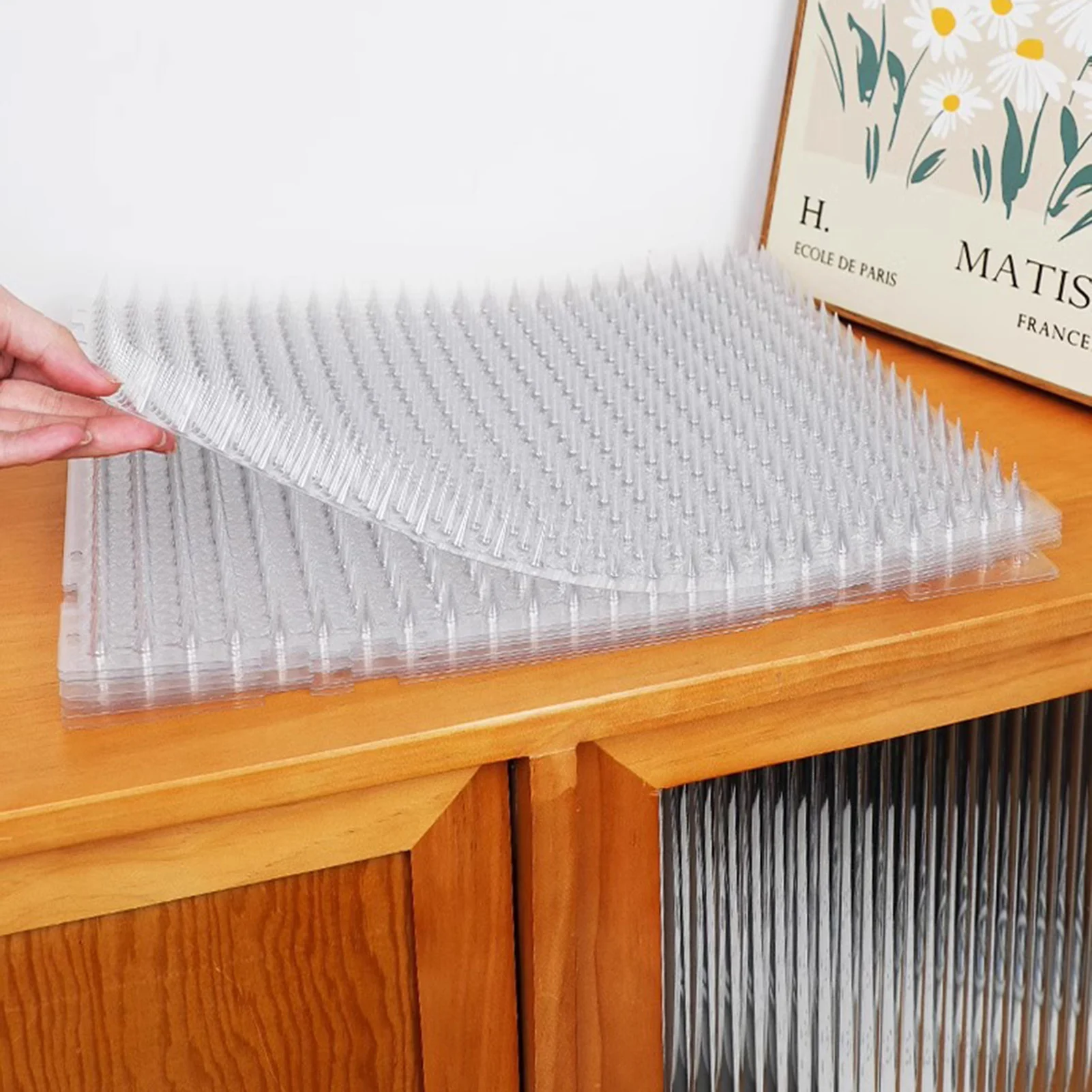 Qumao Network Cat Scat Plastic Mat With Spikes Anti-digging Pet Prickle Strips Weather Resistant Spike Mat Anti-cat Crawling Mat